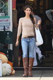 th_27947_celebrity-paradise.com-The_Elder-Leilani_Dowding_2009-10-19_-_out_shopping_with_a_friend_in_Hollywood_167_122_347lo.jpg