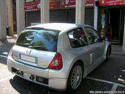 th_932354591_Renault_Clio_Sport_V6_3_122_360lo.JPG