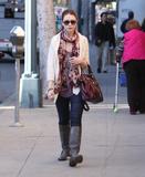 th_00744_Preppie_-_Michelle_Trachtenberg_out_and_about_in_Beverly_Hills_-_Dec._29_2009_836_122_533lo.jpg