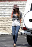 th_30725_Megan_Fox_out_and_about_in_Los_Angeles_53_122_68lo.jpg