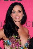 http://img176.imagevenue.com/loc130/th_58302_1110_katy_perry_victorias_secret_12_123_130lo.jpg