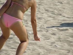 Greek-Beach-Sexy-Girls-Asses-k1pklp7fos.jpg